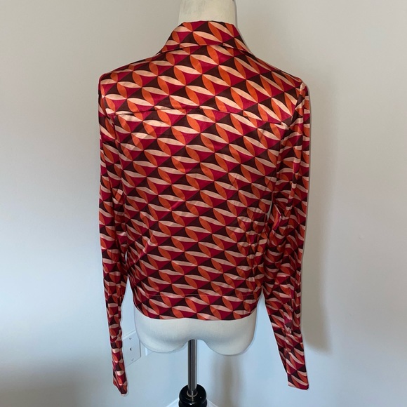 Nicholas Page Silk V-Neck Long Sleeve Top - Picture 4 of 7